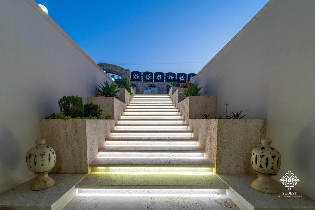 Borgo Marino Beach Residence Lampedusa Exterior photo
